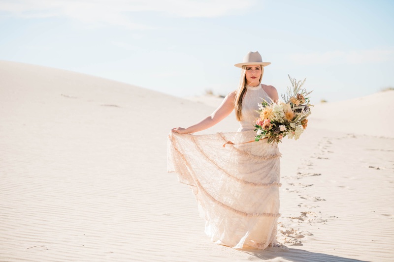 Desert Bridal Portraits | White Orchid Photography